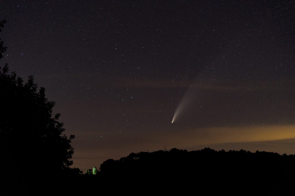 Comet NEOWISE Photos & Other Nighttime Diversions